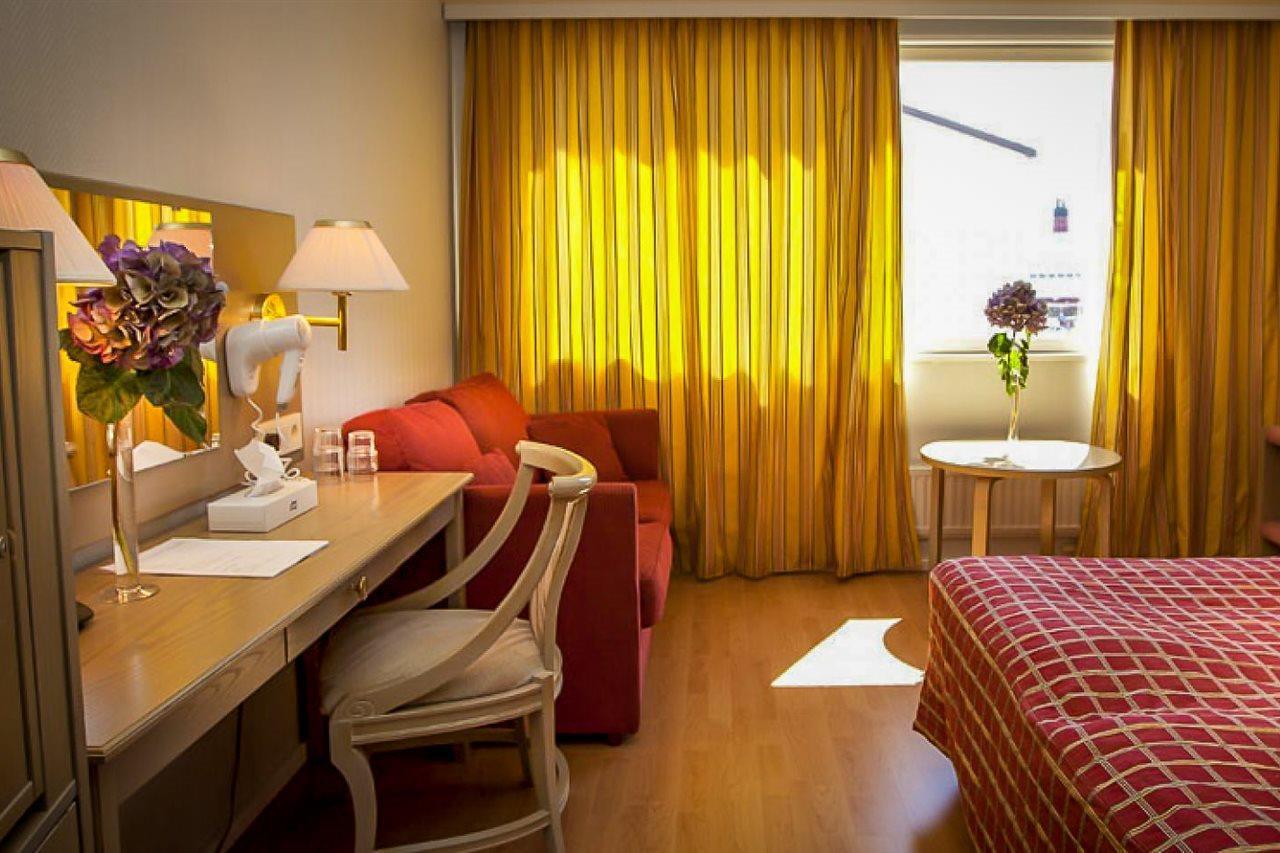 Hotel Adlon Mariehamn Exterior foto