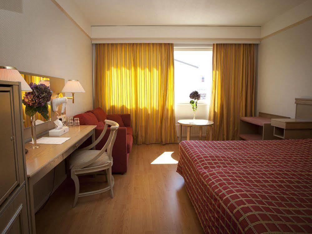 Hotel Adlon Mariehamn Exterior foto